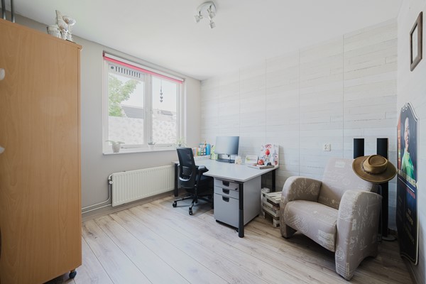 Medium property photo - Maria Doorman-Kielstrastraat 17, 3207 SB Spijkenisse